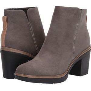 Dr Scholl's Side-Zip Heel Booties